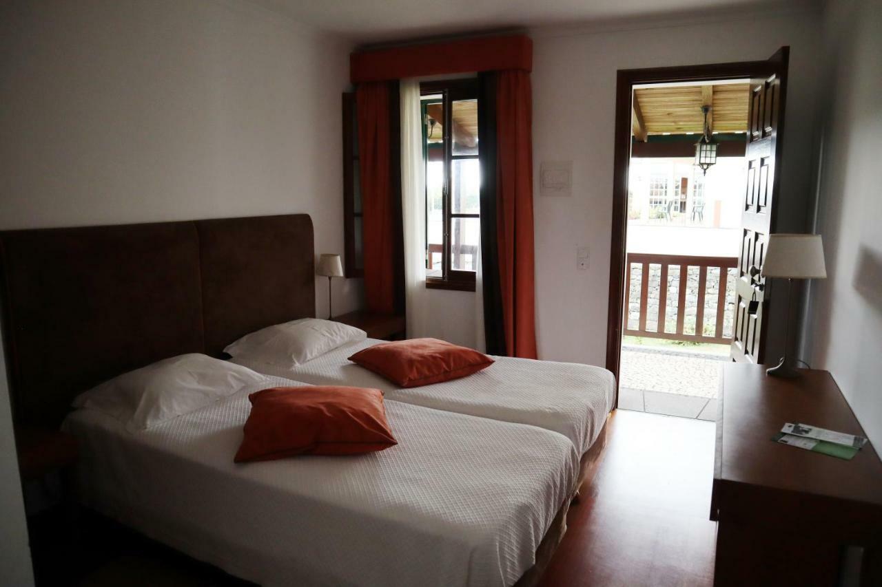 Hotel Casa D'Avo Beatriz à Gaula Extérieur photo